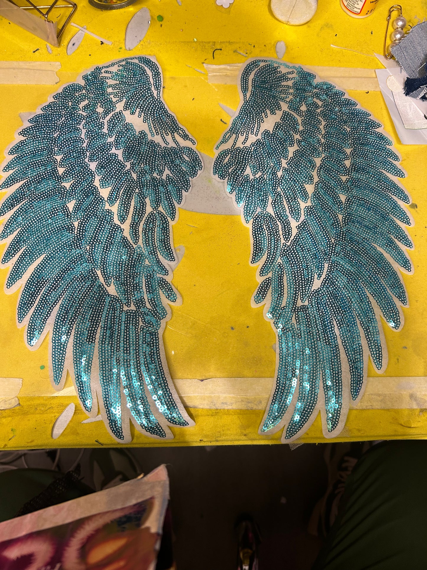 Turquoise wings
